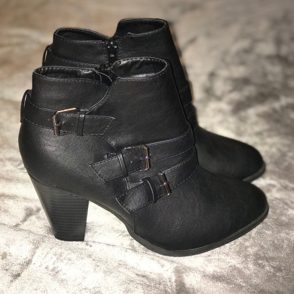 Womens boots